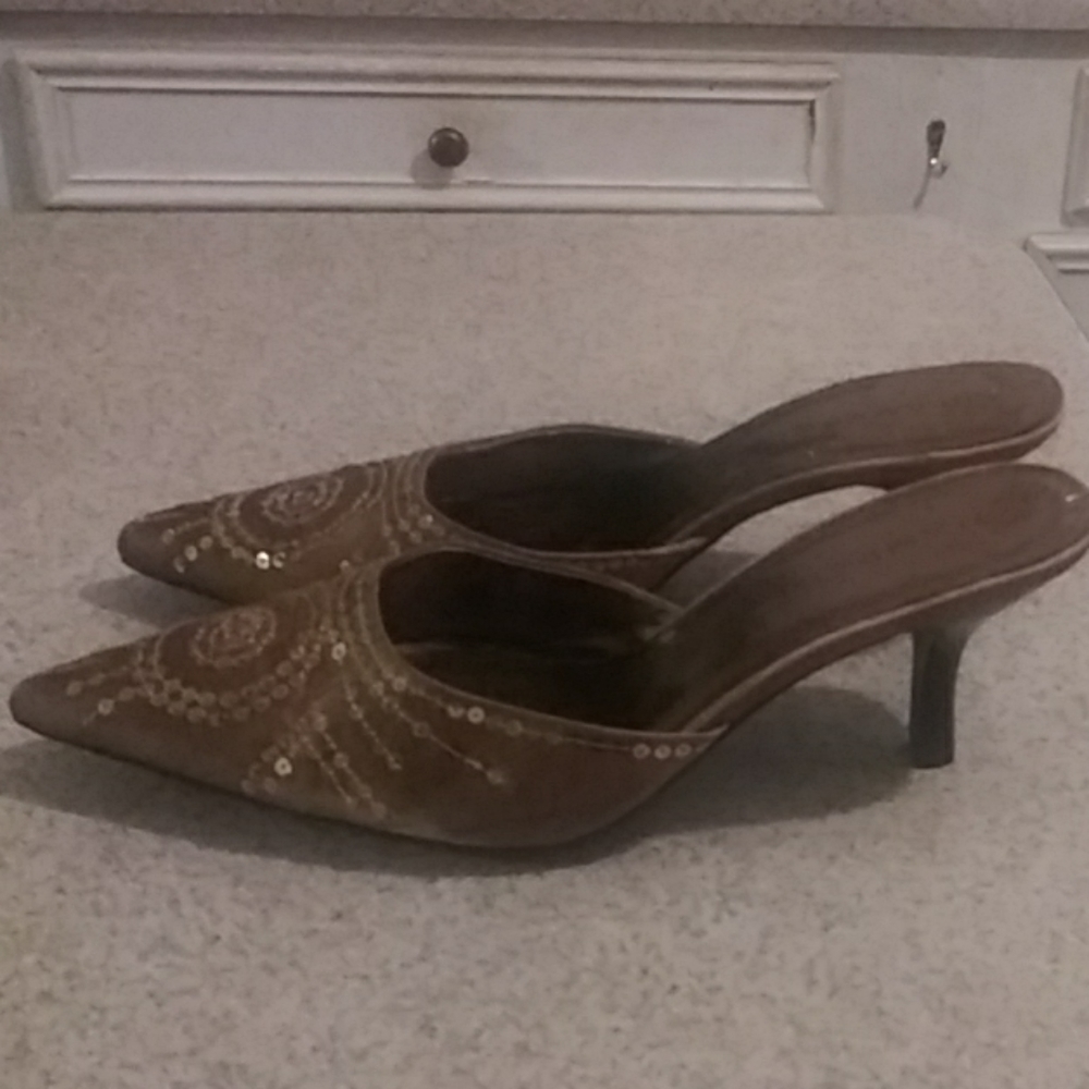 Women heels